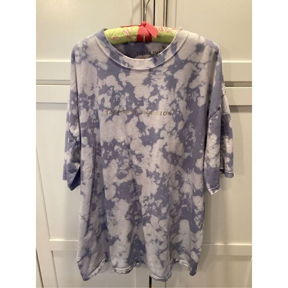 Taylor Swift Tie Dye Distressed Taylor Version Sweat Shirt Sz 2XL Short Sleeve - Picture 1 of 9